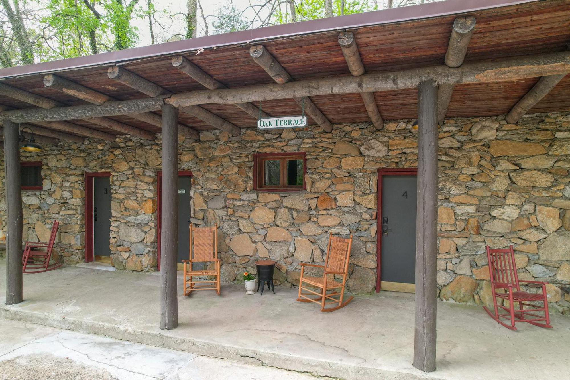 The Furry Lodge Double Ste 2&3 Waynesville Eksteriør bilde